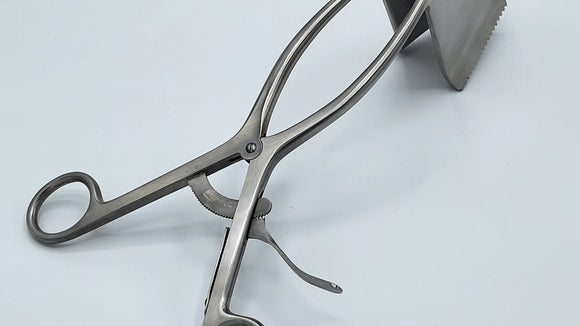 Meyerding ecarteur - Besurgical