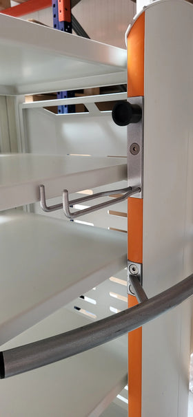 Laparoscopie toren - Rolkar - Trolley - Gebruikt Besurgical