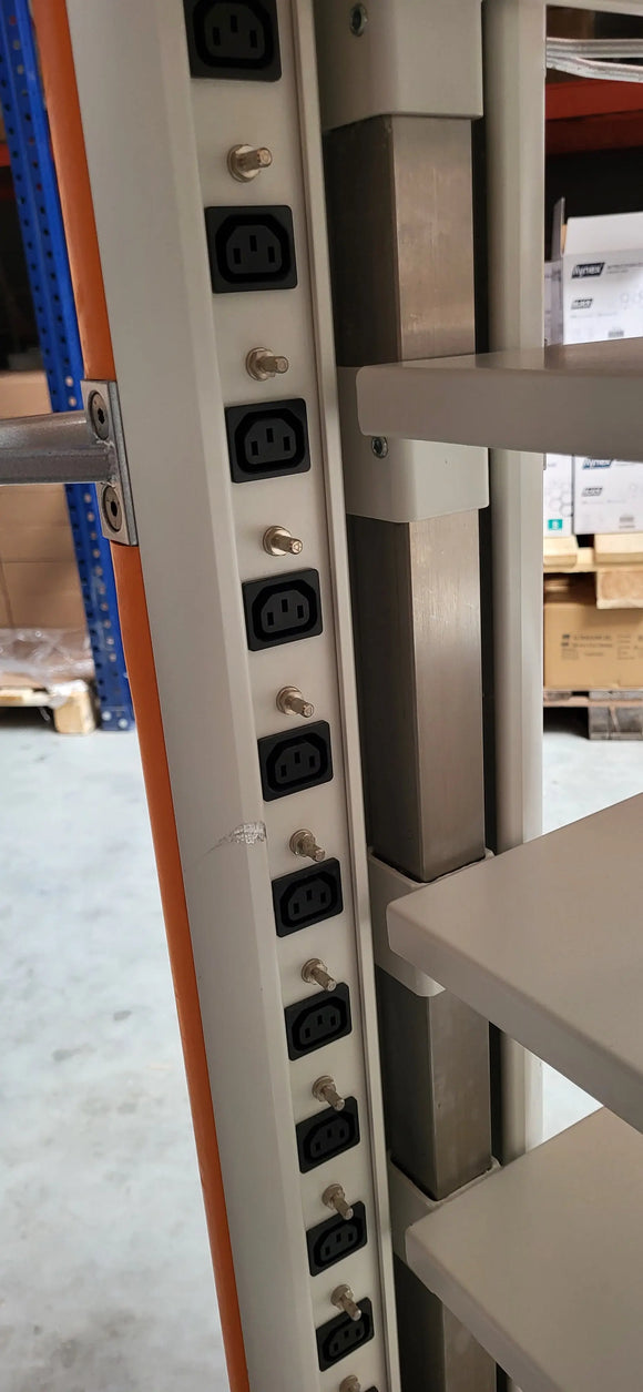 Laparoscopie toren - Rolkar - Trolley - Gebruikt Besurgical