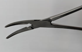 Hemostatische klem, gebogen, HALSTED-MOSQUITO - Besurgical